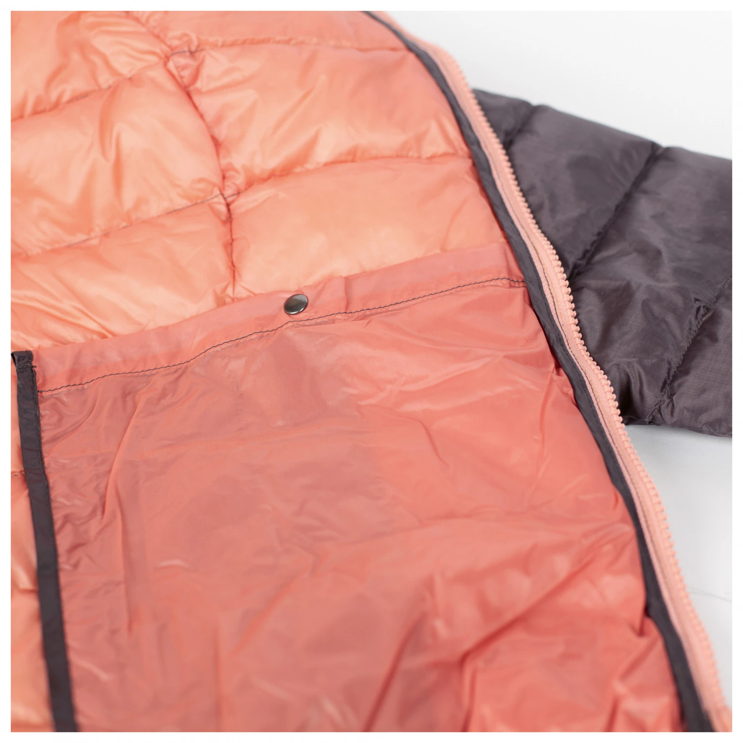 Alvivo - Women's Helsinki - Down Jacket 8 Alvivo - Women's Helsinki - Down Jacket - Image 6
