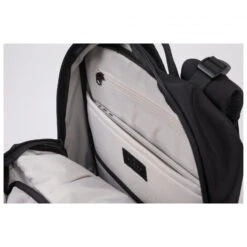 Doughnut Astir 22 - Daypack 17 Doughnut Astir 22 - Daypack -Outwell Store doughnut astir 22 daypack detail 4