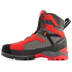 Garmont Tower 2.0 GTX - Mountaineering Boots -Outwell Store garmont tower 20 gtx mountaineering boots detail 4