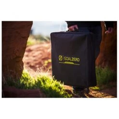 Goal Zero Boulder 100 Solarpanel Briefcase - Solar Panel -Outwell Store goal zero boulder 100 solarpanel briefcase solar panel detail 6