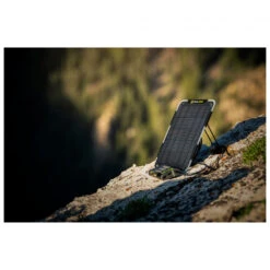 Goal Zero Guide 12 Nomad Solar Kit - Solar Panel -Outwell Store goal zero guide 12 nomad solar kit solar panel detail 10